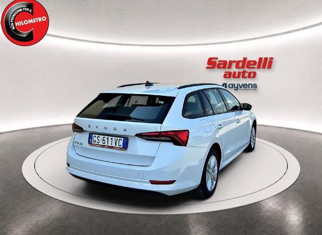 
								SKODA Octavia 2.0 TDI EVO SCR 150 CV DSG Wagon Executive full									