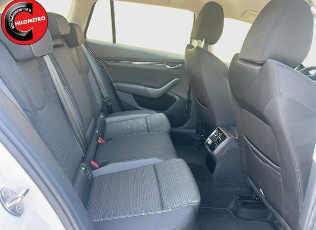 
								SKODA Octavia 2.0 TDI EVO SCR 150 CV DSG Wagon Executive full									