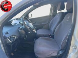 
										LANCIA Ypsilon 1.2 69 CV 5 porte Gold full									