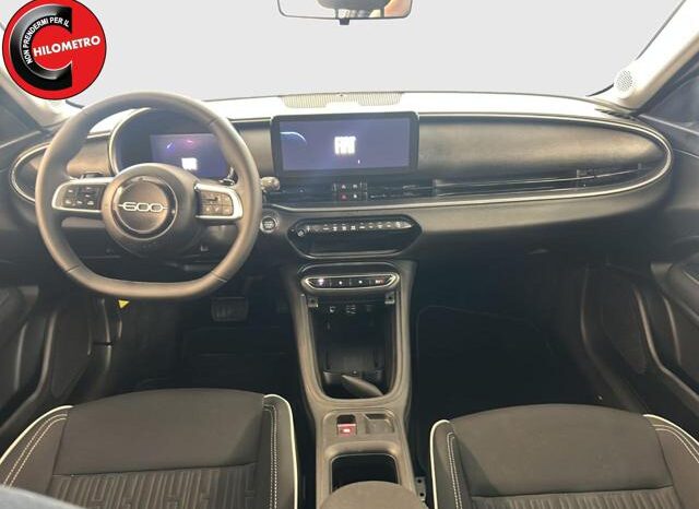 
								FIAT 600 Hybrid 110 CV DCT MHEV Business full									