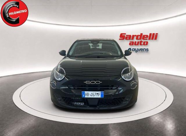 
								FIAT 600 Hybrid 110 CV DCT MHEV Business full									