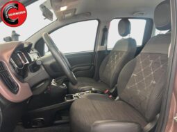 
										FIAT Panda 1.0 FireFly S&S Hybrid Trussardi full									