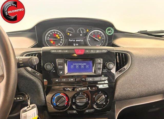 
								LANCIA Ypsilon 1.0 FireFly 5 porte S&S Hybrid Silver Plus full									