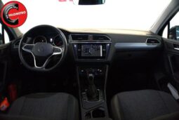 
										VOLKSWAGEN Tiguan 2.0 TDI SCR Life full									