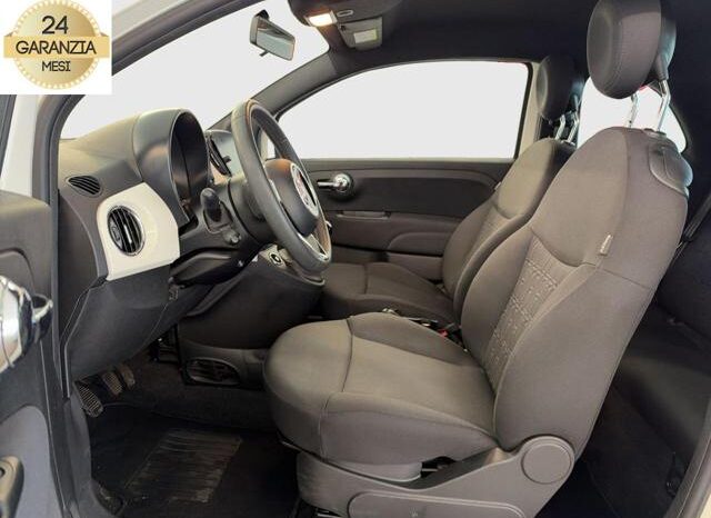 
								FIAT 500 1.0 Hybrid full									