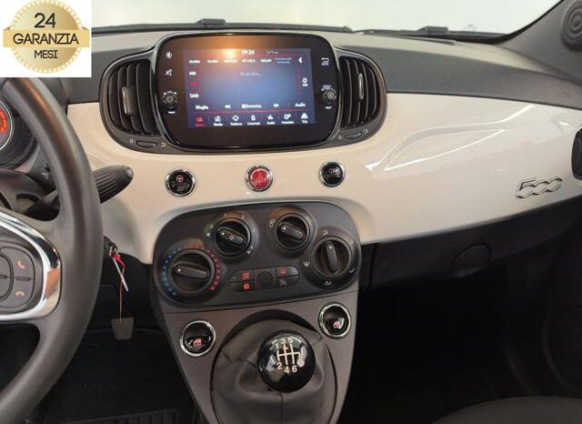 
								FIAT 500 1.0 Hybrid full									