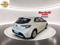 
										TOYOTA Corolla 1.8 Hybrid Business full									