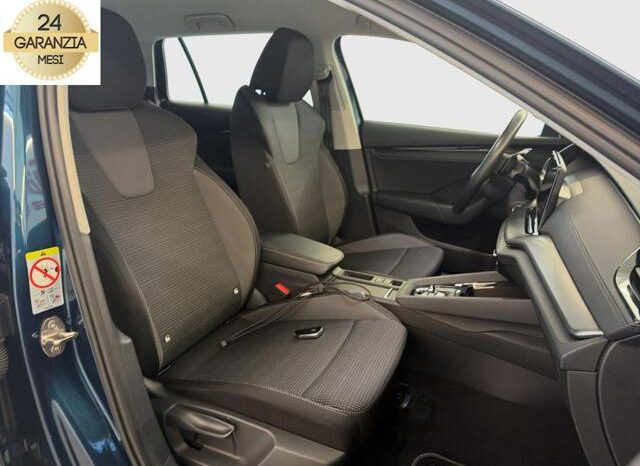 
								SKODA Octavia 2.0 TDI EVO SCR DSG Wagon Executive full									