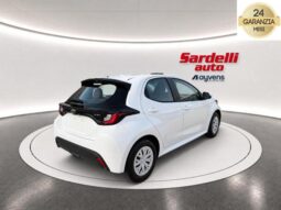 
										TOYOTA Yaris 1.5 Hybrid 5 porte Active KM 0 full									