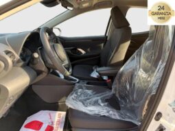 
										TOYOTA Yaris 1.5 Hybrid 5 porte Active KM 0 full									
