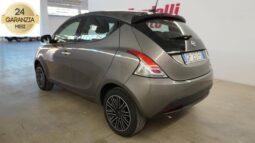
										LANCIA Ypsilon 1.0 FireFly 5 porte S&S Hybrid Gold full									