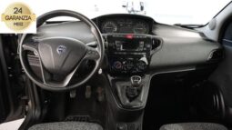 
										LANCIA Ypsilon 1.0 FireFly 5 porte S&S Hybrid Gold full									