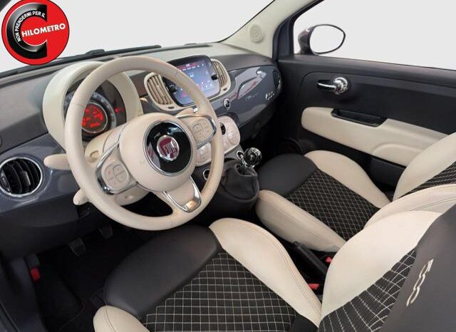 
								FIAT 500 1.0 Hybrid Dolcevita full									