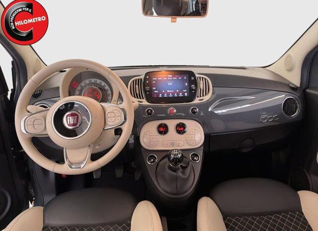 
								FIAT 500 1.0 Hybrid Dolcevita full									